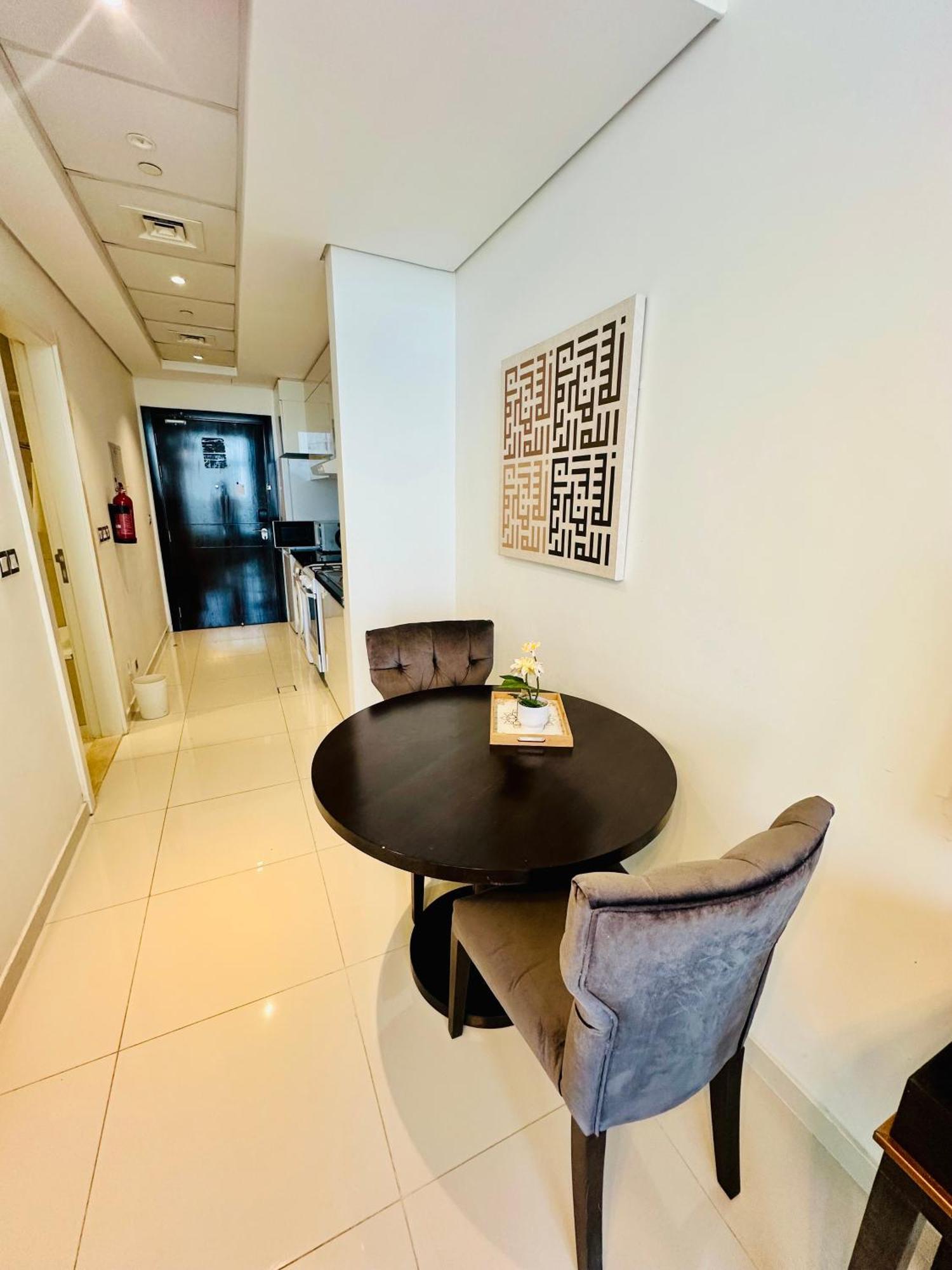 Stunning At Jvc Damac Ghalia - Msgetaways Appartement *